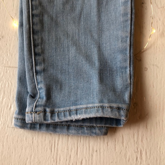 TRENDY PACSUN RIPPED JEGGINGS - Picture 2 of 5